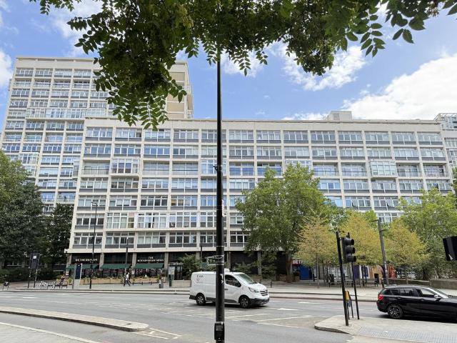 Apartment for rent in Elephant and Castle, Greater London