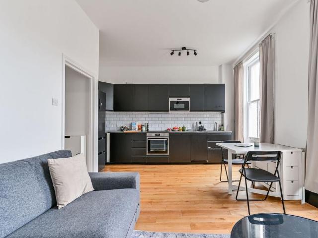 House for rent in Highbury, Greater London