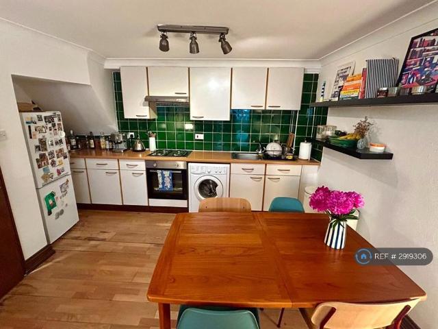House for rent in Highbury, Greater London