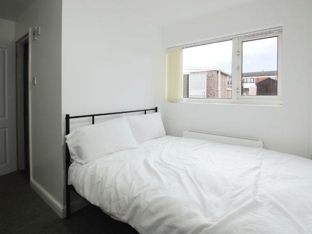 Room for rent in Lee Bank, Isle Of Man