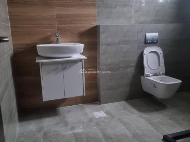 Flat for sale in Eti Osa, Abuja