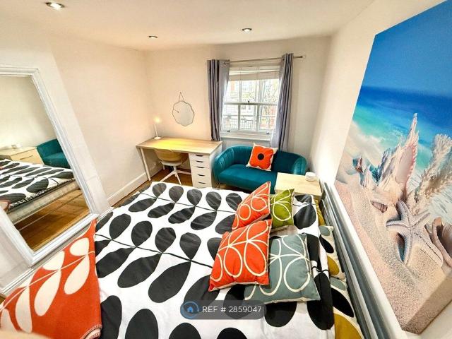 Room for rent in New Boultham, Brayford