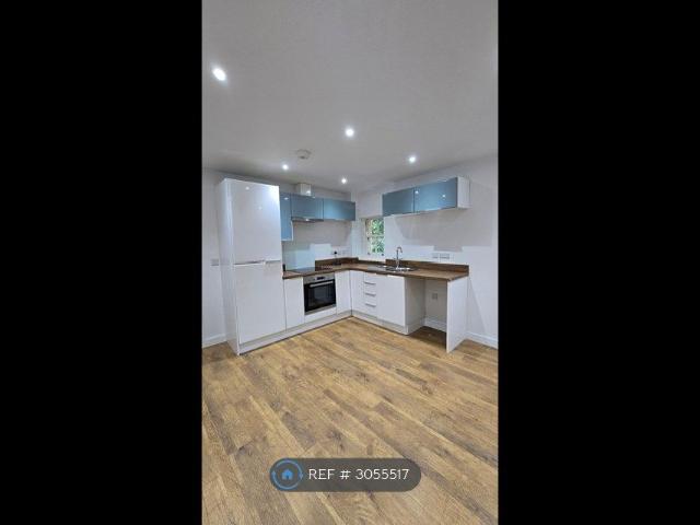 Apartment for rent in Wotton, Gloucester