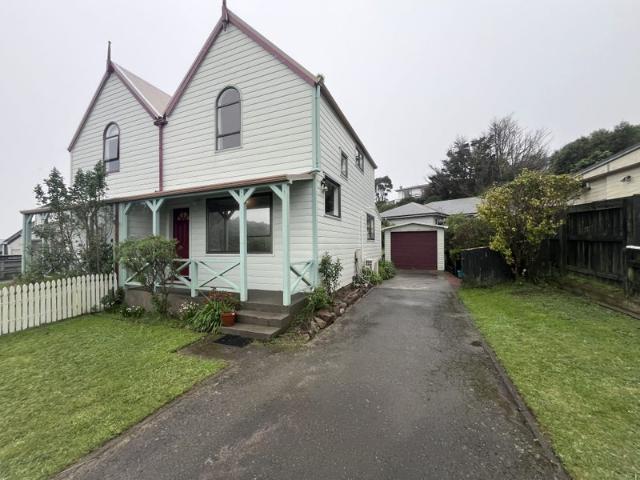 House for rent in Matata, Wellington