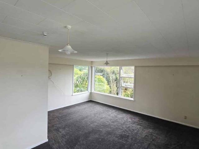 House for rent in Johnsonville East, Wellington