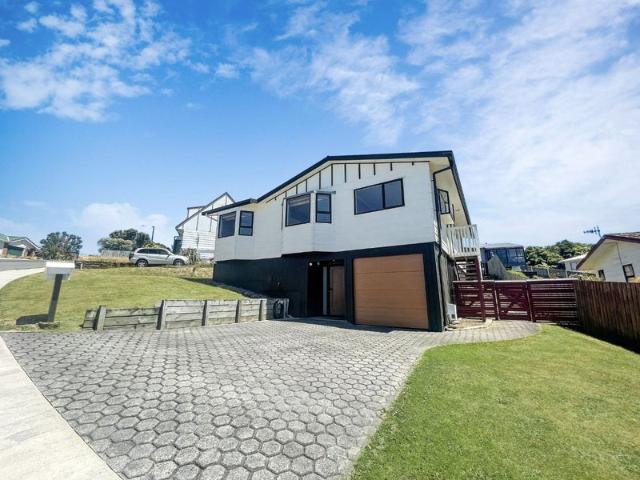House for rent in Woodridge, Wellington