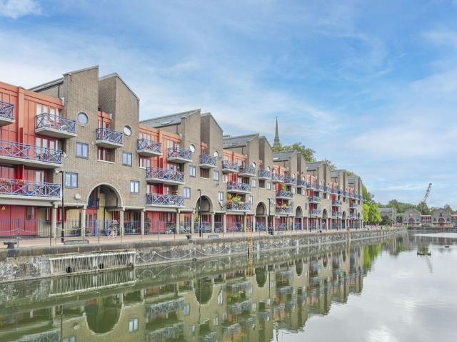 Apartment for rent in St. George in the East, Shadwell