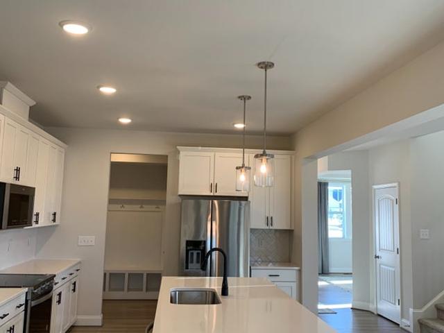 Room for rent in Oak Park, Garner