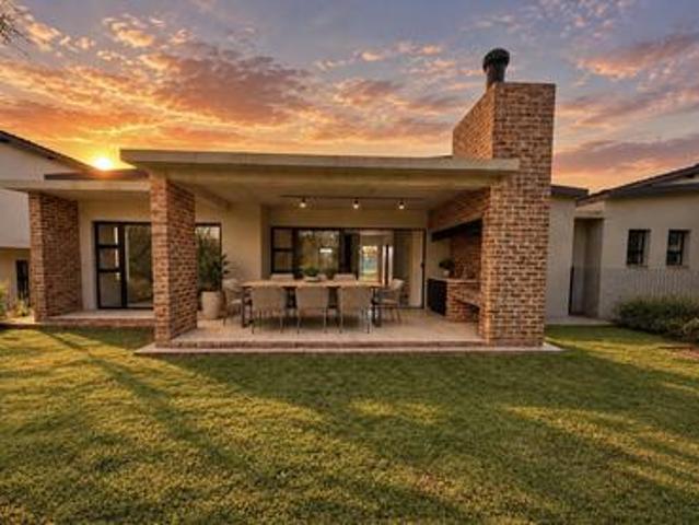 Townhouse for sale in Roodeplaat Laying Farm, City of Tshwane Metropolitan Municipality