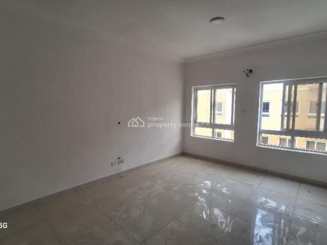 Flat for rent in Eti Osa, Lagos