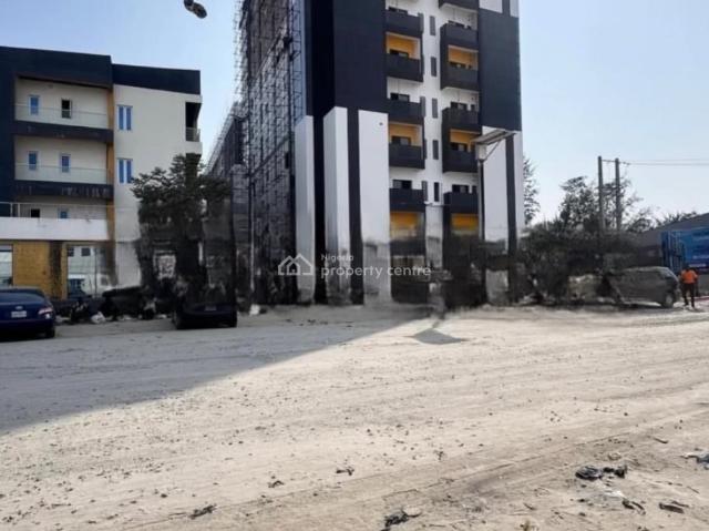Flat for sale in Eti Osa, Abuja