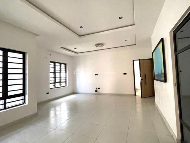 Flat for sale in Eti Osa, Lagos