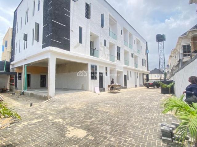 Flat for sale in Eti Osa, Lagos