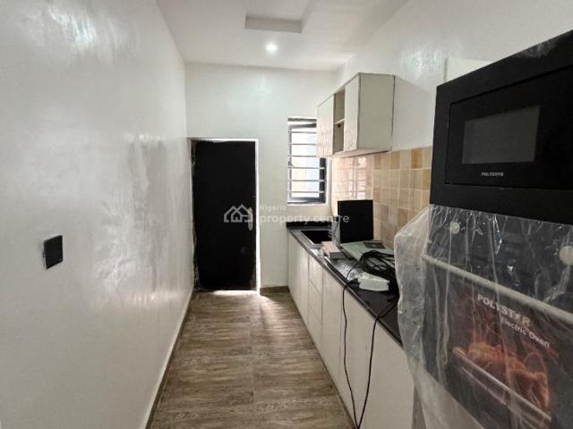 Flat for sale in Lekki, Lagos