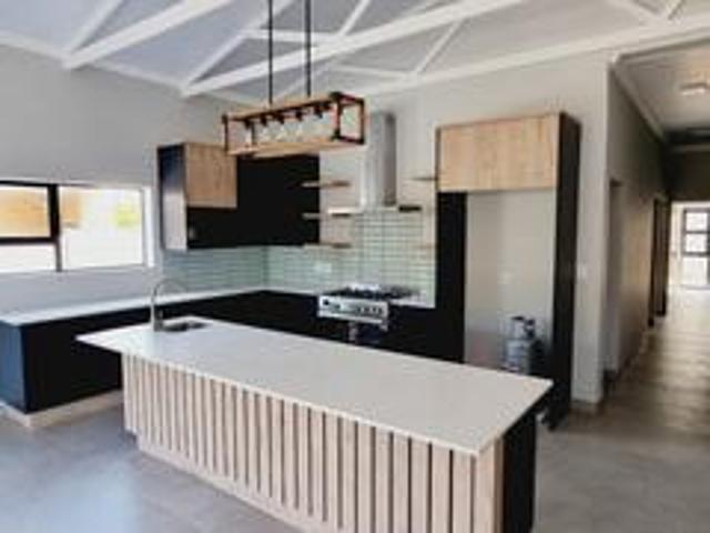 House for sale in Groot Brak Rivier, Western Cape