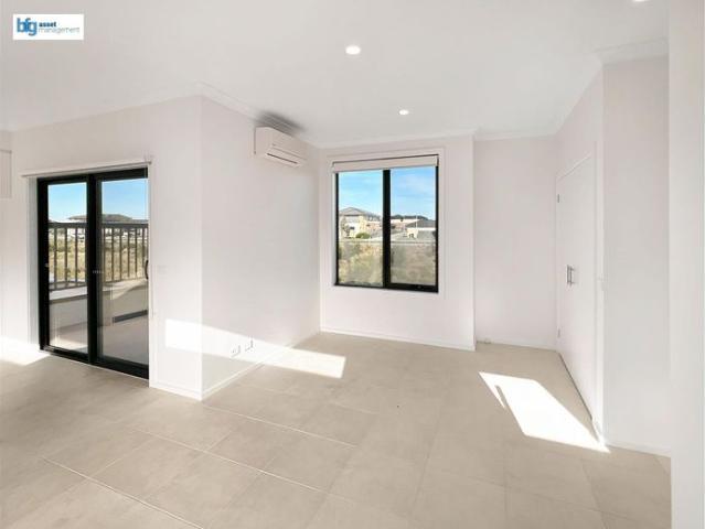 Townhouse for rent in Camerons Creek, Victoria