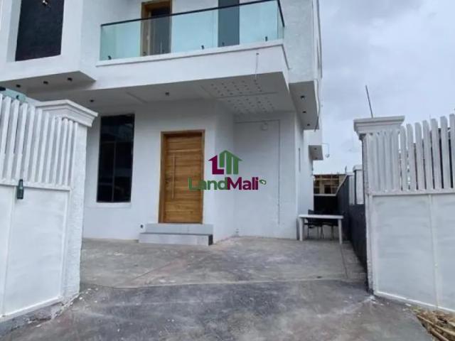 Property for sale in Eti Osa, Abuja