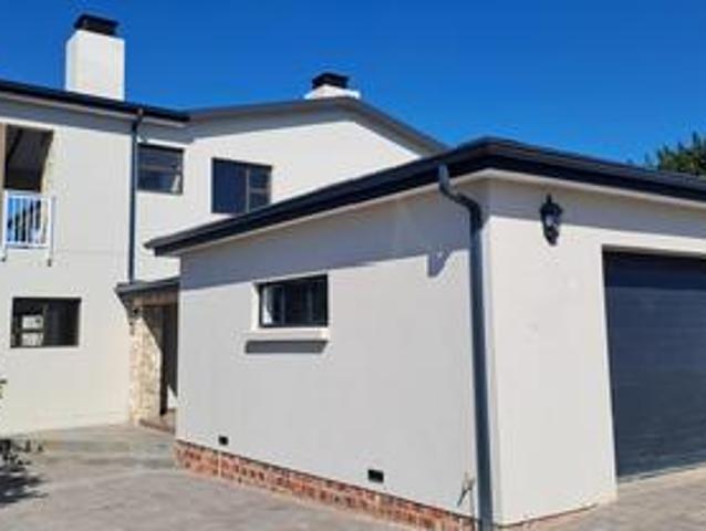 House for sale in Groot Brak Rivier, Western Cape