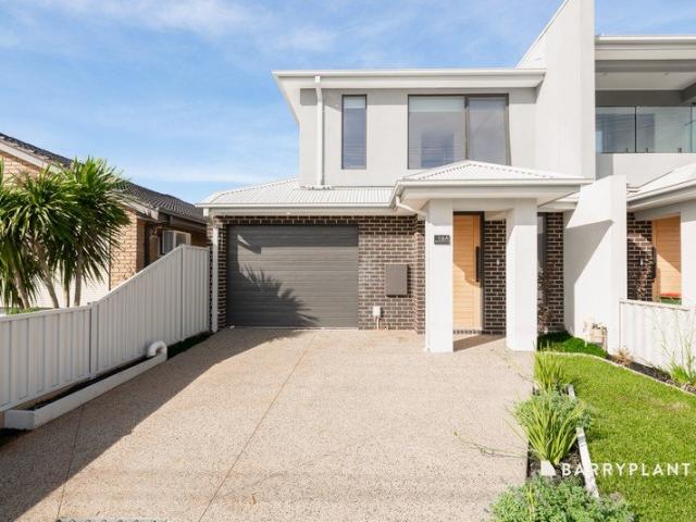 Townhouse for rent in Camerons Creek, Victoria