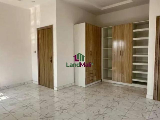 Property for sale in Eti Osa, Abuja