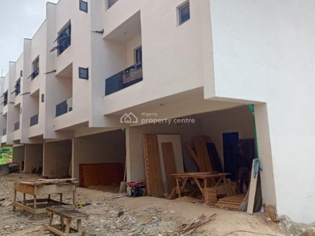 Detached house for sale in Surulere , Surulere