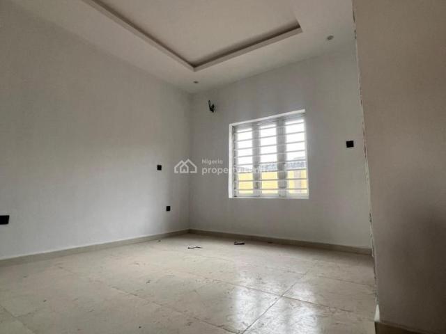 Detached house for sale in Alimosho, Abuja