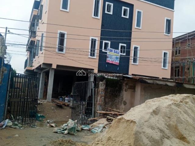 Flat for sale in Gbagada, Lagos