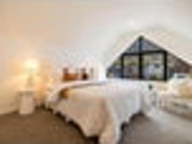 House for sale in Otakou