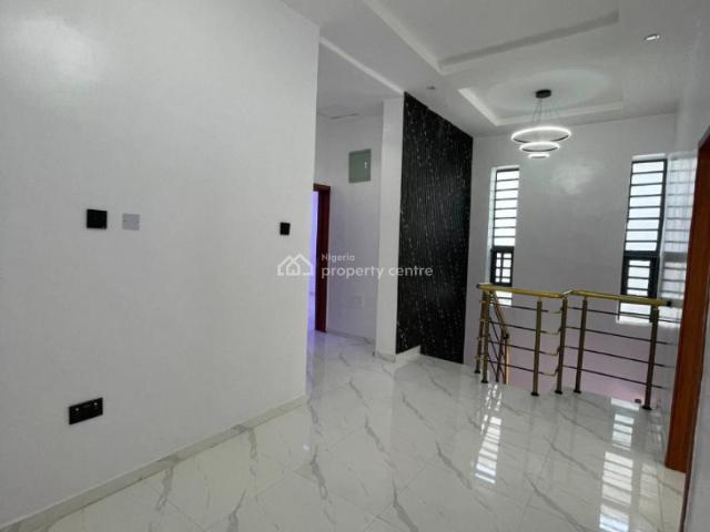 Detached duplex for sale in Lekki, Lagos