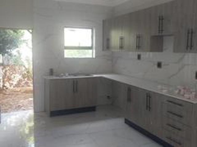 House for rent in Waterkloof, Gauteng