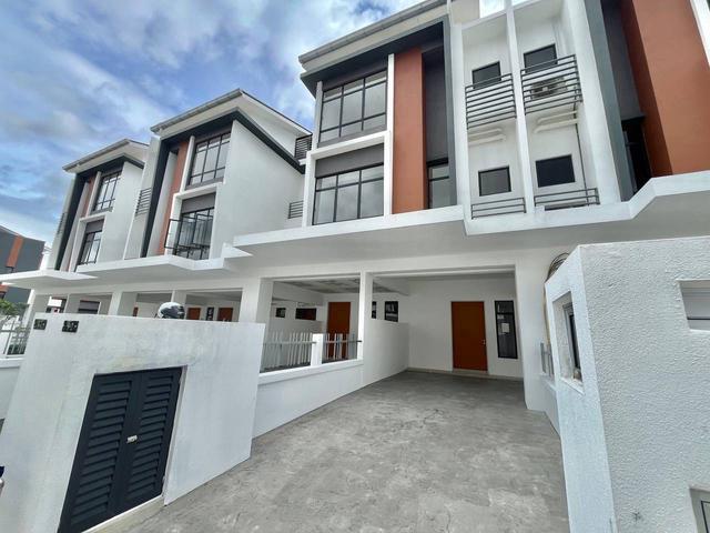 Townhouse for sale in Kajang, Langat