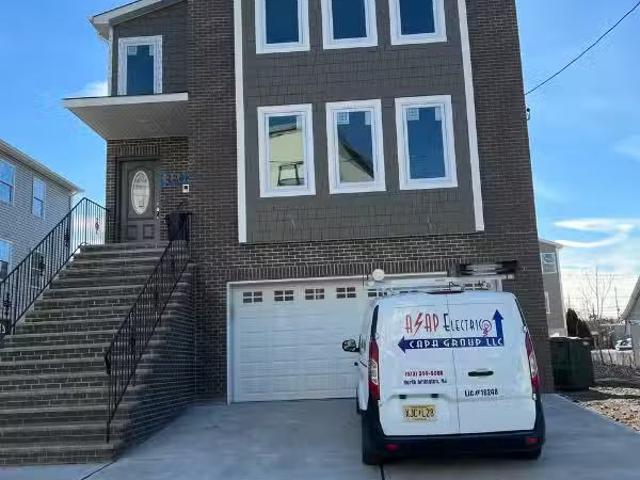 Condo for rent in Kearny