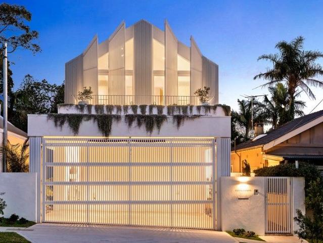 House for sale in Rose Bay