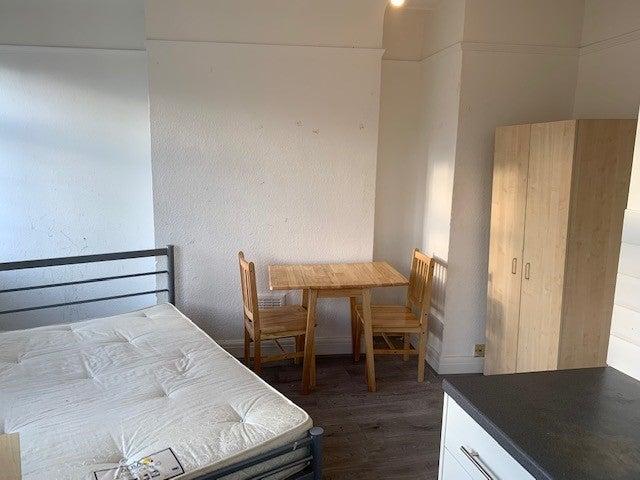 Studio for rent in Mill Hill, Greater London
