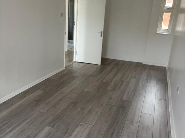 Apartment for rent in Shepherd's Bush, Greater London