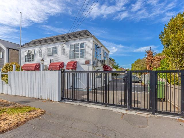 Apartment for rent in Heathcote, Canterbury
