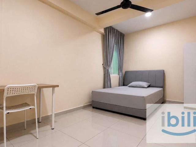 Room for rent in Wellesley, Penang