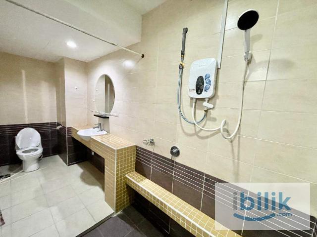Room for rent in Petaling, Damansara Damai