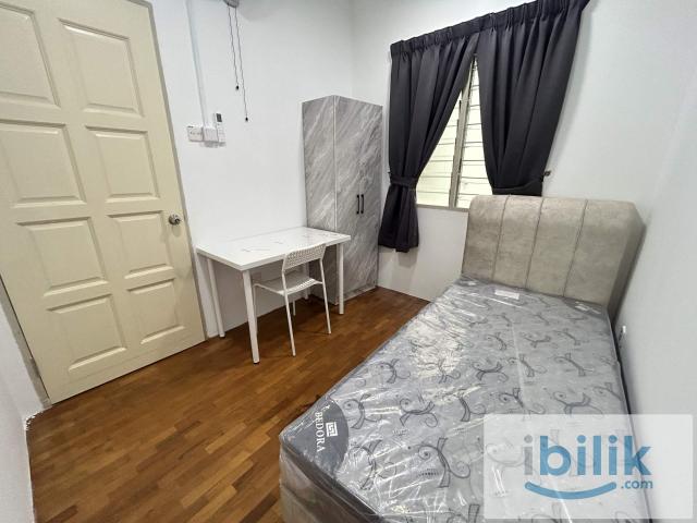 Room for rent in Petaling, Damansara Damai