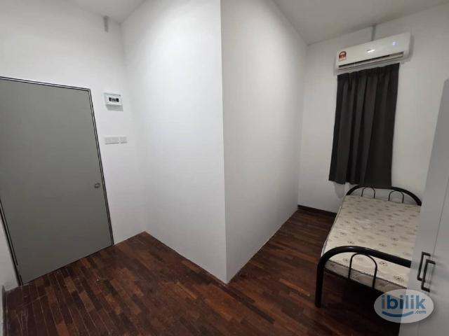 Room for rent in Alam Impian, Selangor