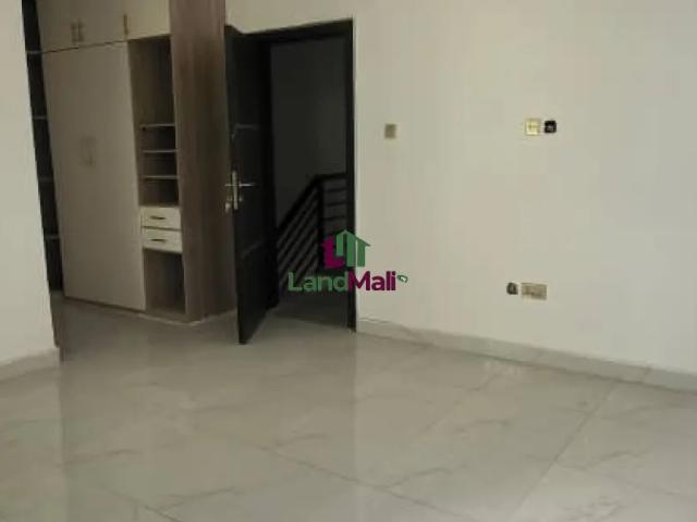 Property for sale in Eti Osa, Abuja
