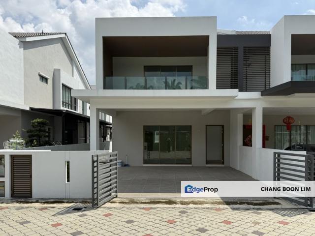 House for sale in Wellesley, Penang