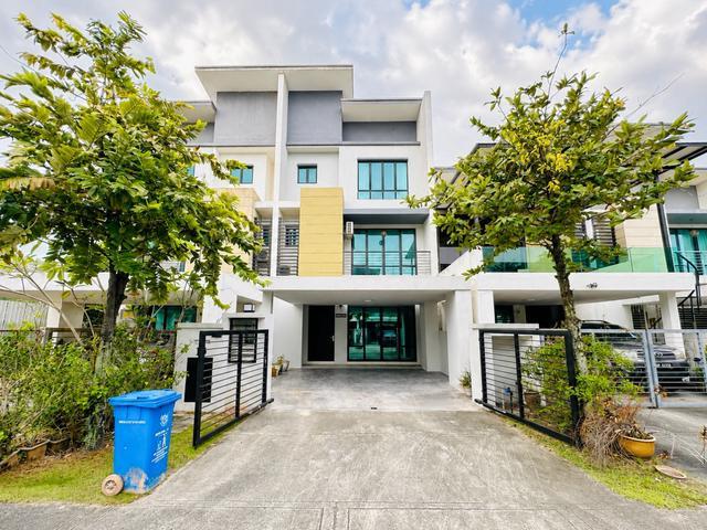 Terraced House for rent in Alam Impian, Selangor