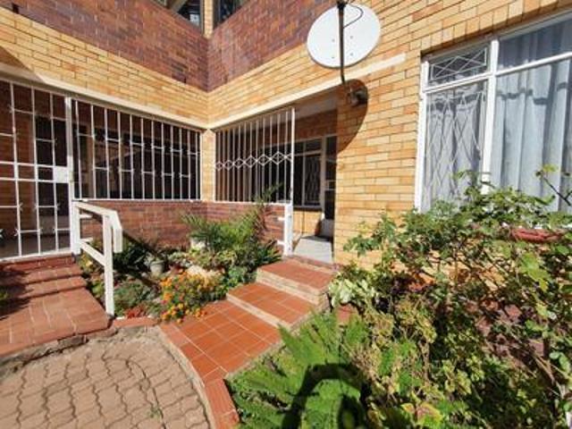 Townhouse for sale in Ekurhuleni, Gauteng
