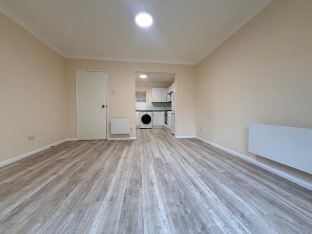 Apartment for rent in London Borough of Croydon, Greater London