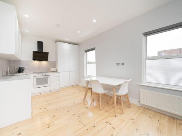 Apartment for rent in Kilburn, Greater London