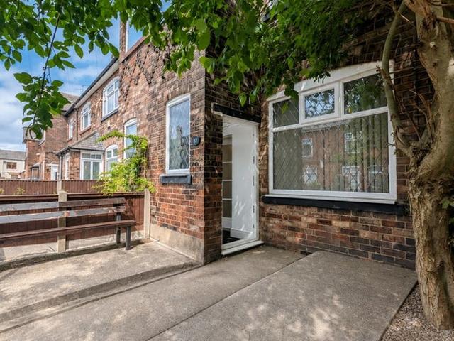 Apartment for rent in Burnedge, Greater Manchester
