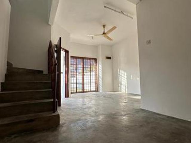 Terraced House for sale in Petaling, Subang Jaya