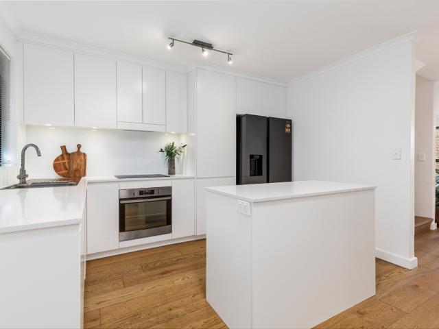 Apartment for rent in Crows Nest, New South Wales