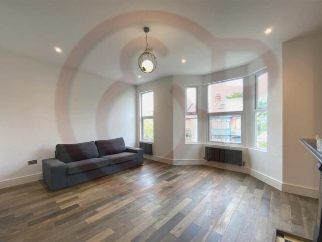 Apartment for rent in Harlesden, Greater London